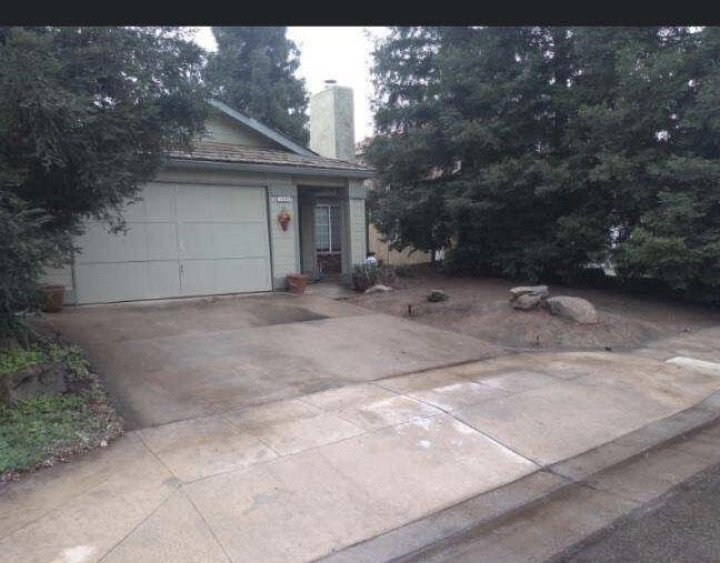 Building Photo - 1599 E Solar Ave