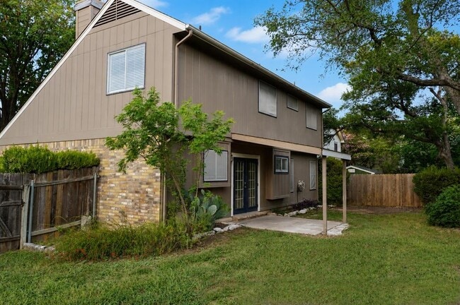 Building Photo - 8417 Avocet Dr
