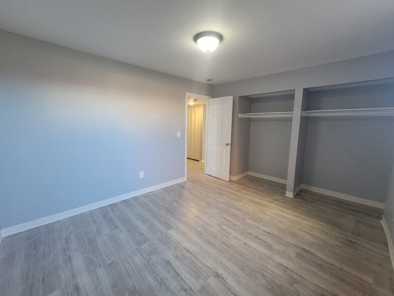 Building Photo - 1816-1816 N James H McGee Blvd