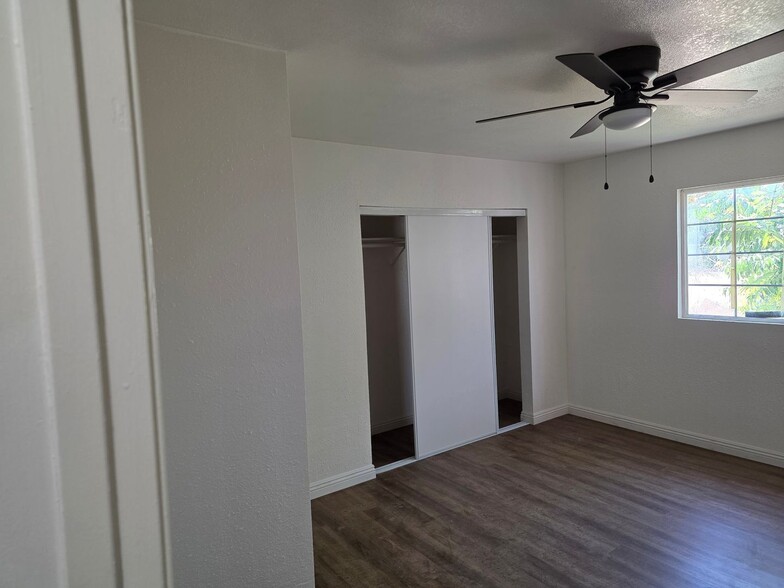 Building Photo - 9217 Beech Ave