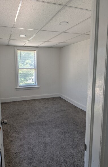 Building Photo - 1219 Huron Ave