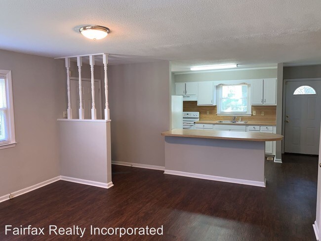 Building Photo - 3 br, 2 bath House - 3221 Dearborn Drive