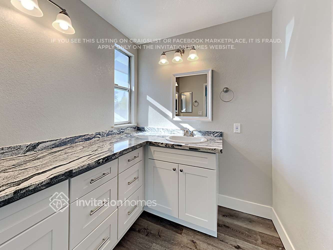 Building Photo - 621 Hovey Way