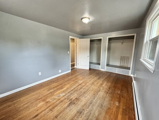 Building Photo - 1491-1493 Harvey St