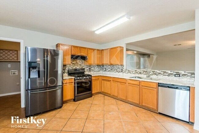 Building Photo - 9966 E Deer Trail
