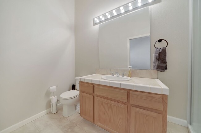 Building Photo - Copperopolis 3 Bd. / 2 Ba. Lake Access Fur...