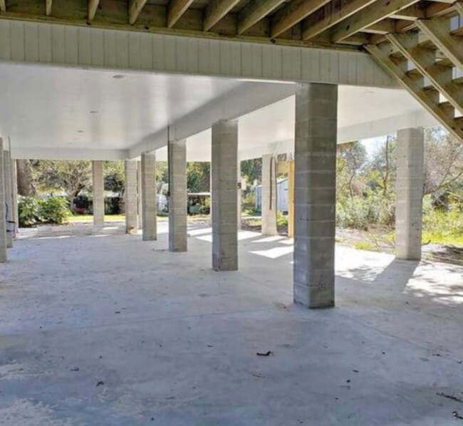 Building Photo - 406 Caverly Ln