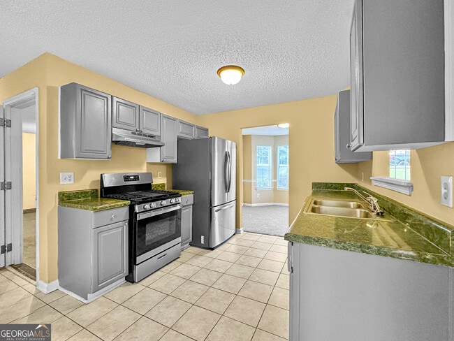 Building Photo - 10761 Tara Village Way