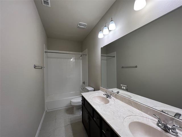 Building Photo - 3721 Fossil Tree Ln