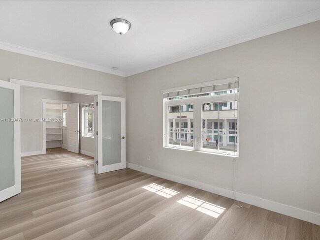 Building Photo - 2431 Biscayne Blvd
