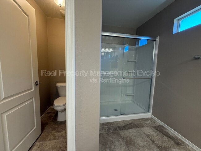 Building Photo - 2270 S Deerfield Ln