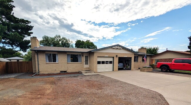 Primary Photo - 3504 N Taft Ave