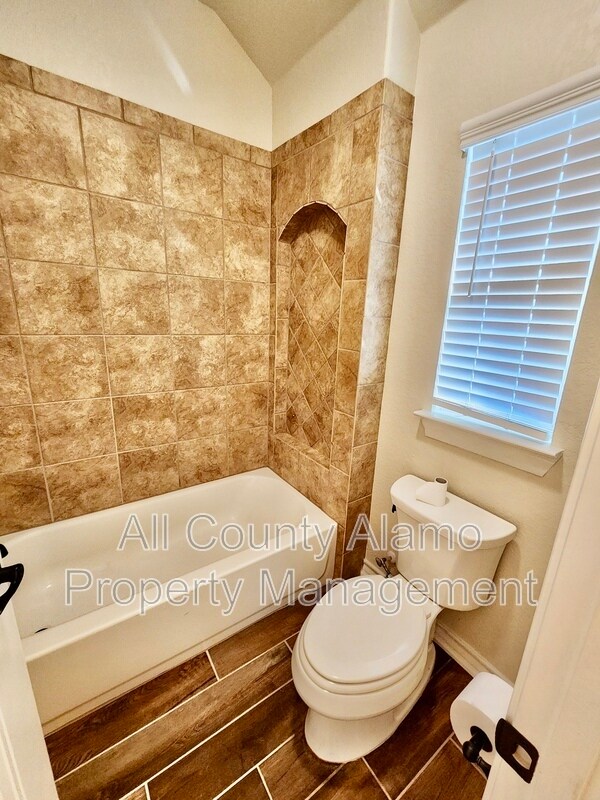 Building Photo - 8831 Kallison Arbor