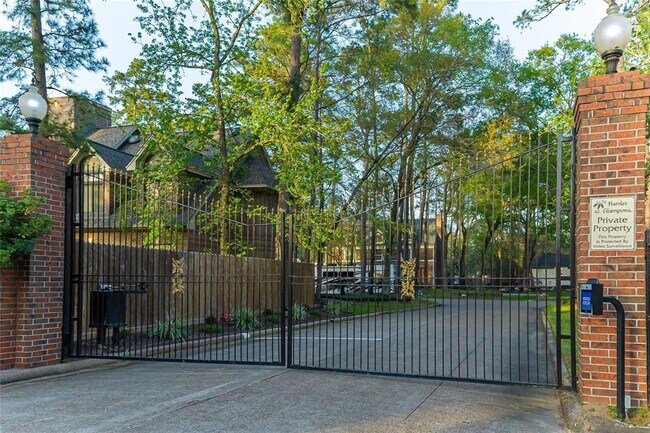 Building Photo - 14022 Champions Hamlet Ct
