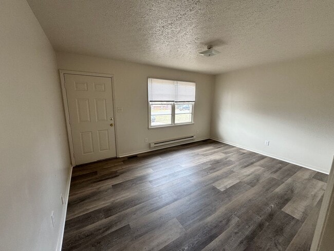 Building Photo - 3/1 in Shelby, NC