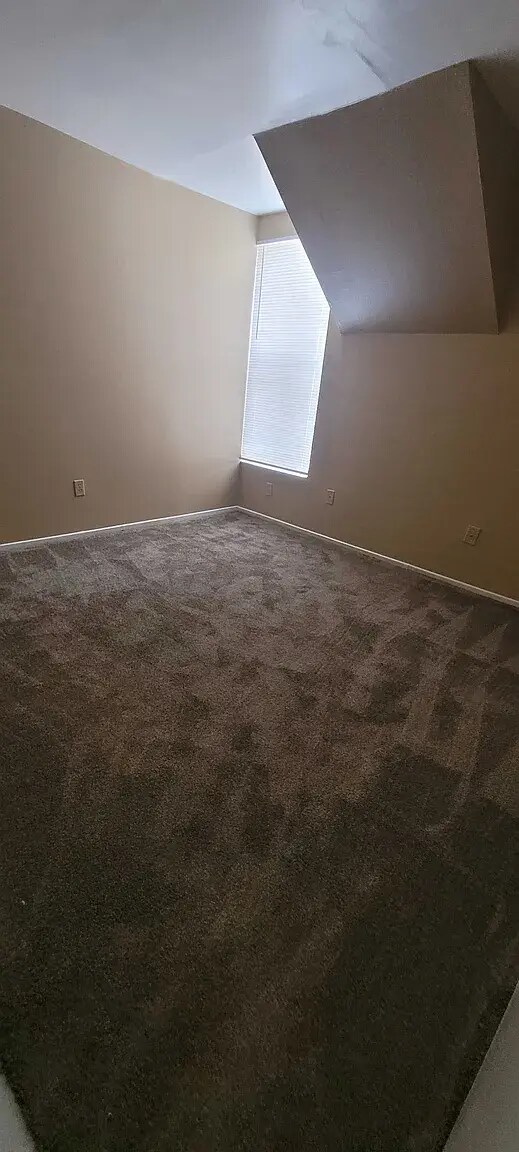 Building Photo - 44544 15th St E