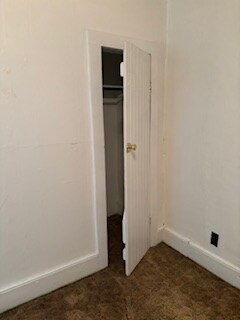 Building Photo - 313 E 2nd St