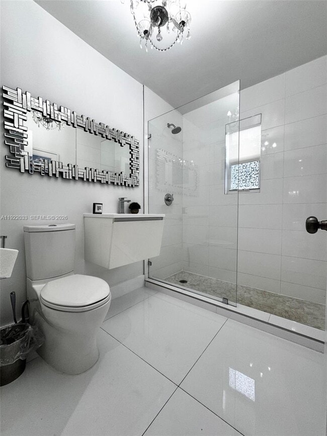 Building Photo - 3470 Sheridan Ave