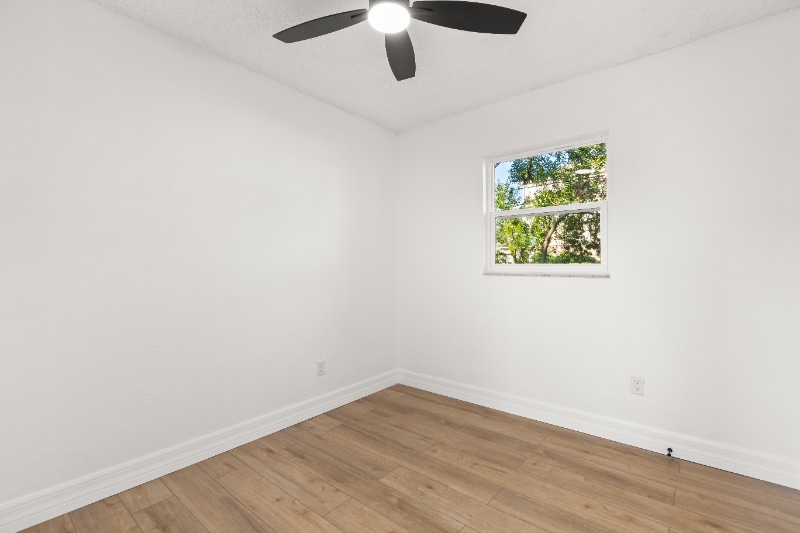 Building Photo - 5688 Cardinal Guard Ave