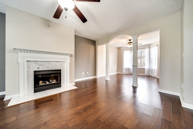 Building Photo - 104 Sundance Way