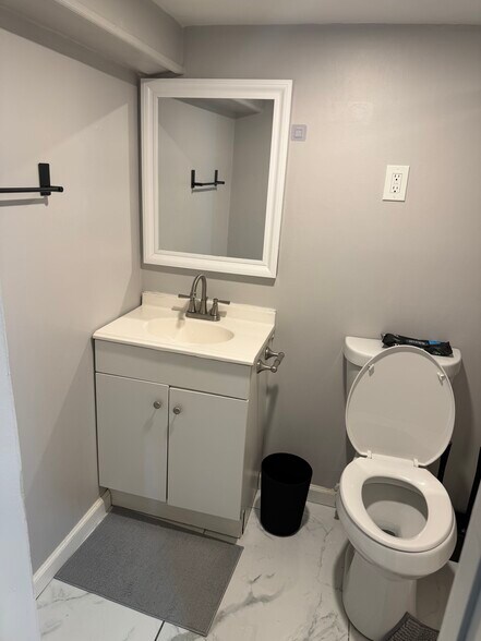 Building Photo - 32 Danforth Ave