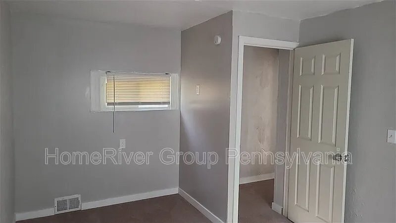 Building Photo - 6037 Poketa Rd