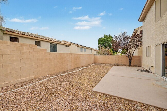 Building Photo - 7928 Hornbeam Ct