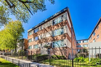 Building Photo - 6002 N Winthrop Ave