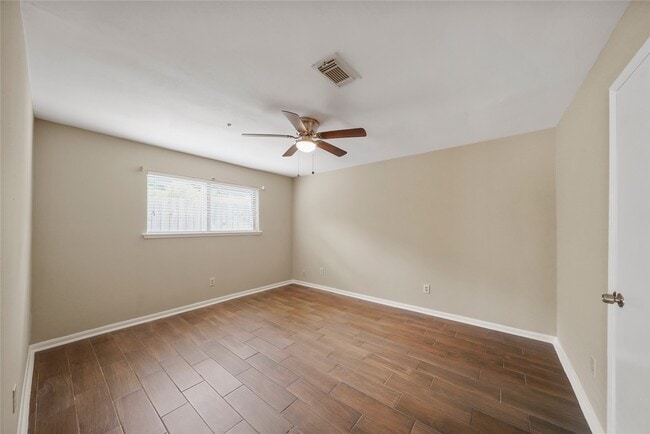 Building Photo - 12719 Ashford Chase Dr