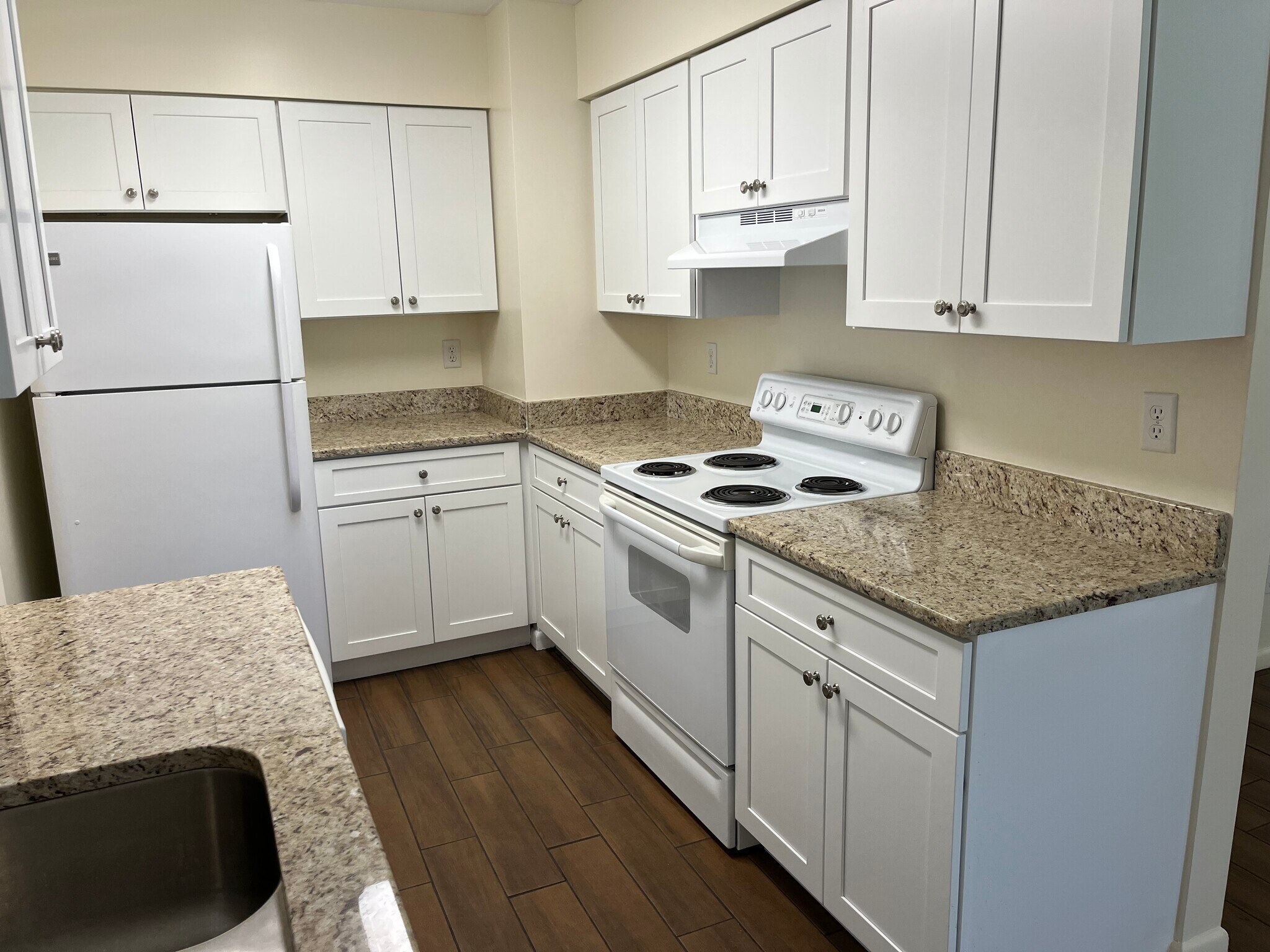 Kitchen - 1260 5th St
