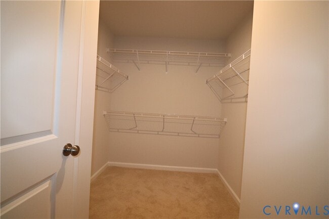 Building Photo - 419 Burden Dr