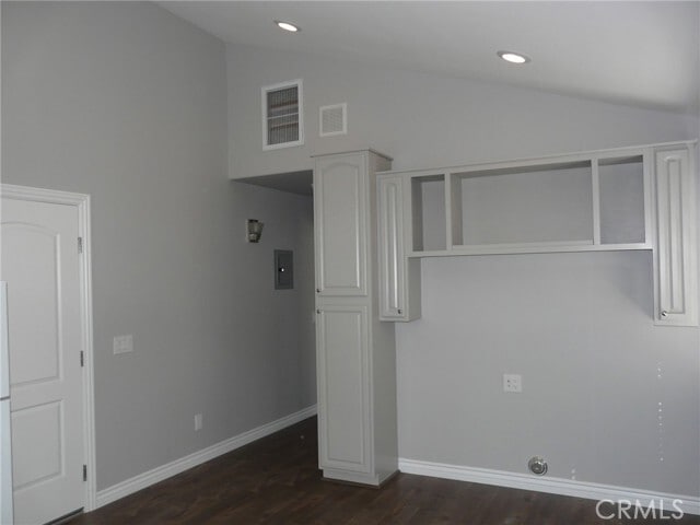 Building Photo - 2445 5th St