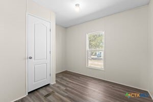 Building Photo - 40 Locust Dr