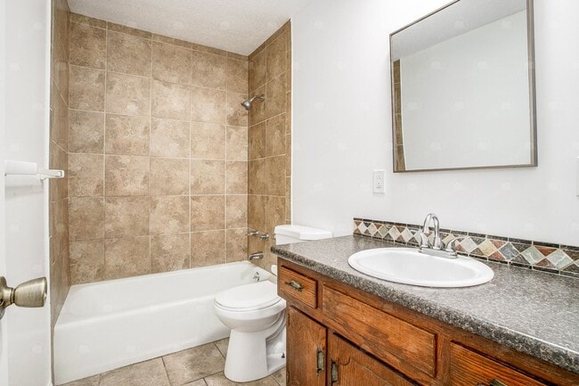 Building Photo - 8435 E 56th Terrace