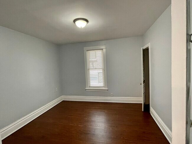 Building Photo - 1397 Brown St