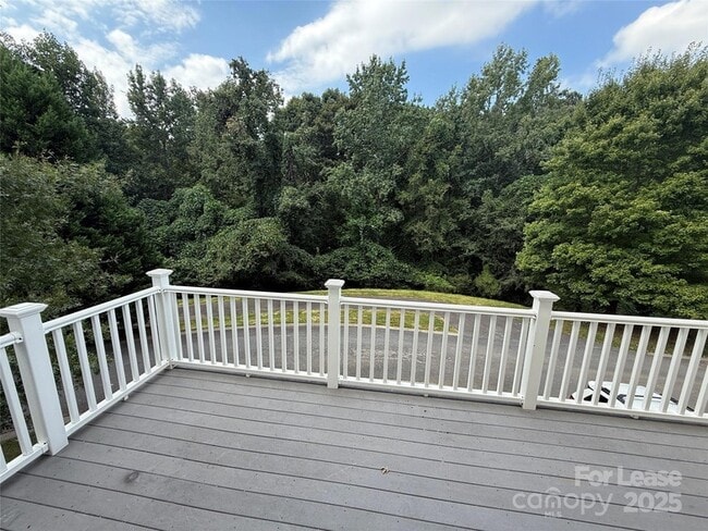 Building Photo - 1134 Drayton Ct