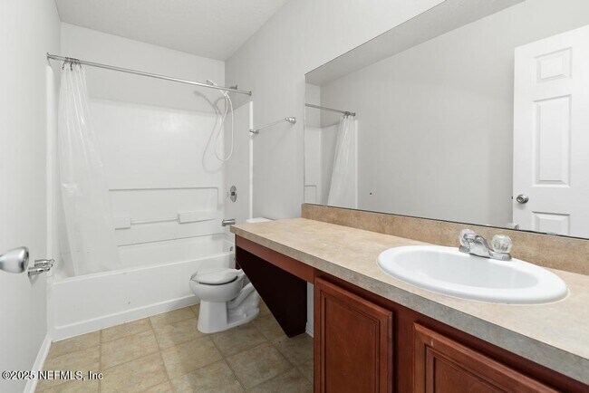Building Photo - 6019 Bartram Village Dr