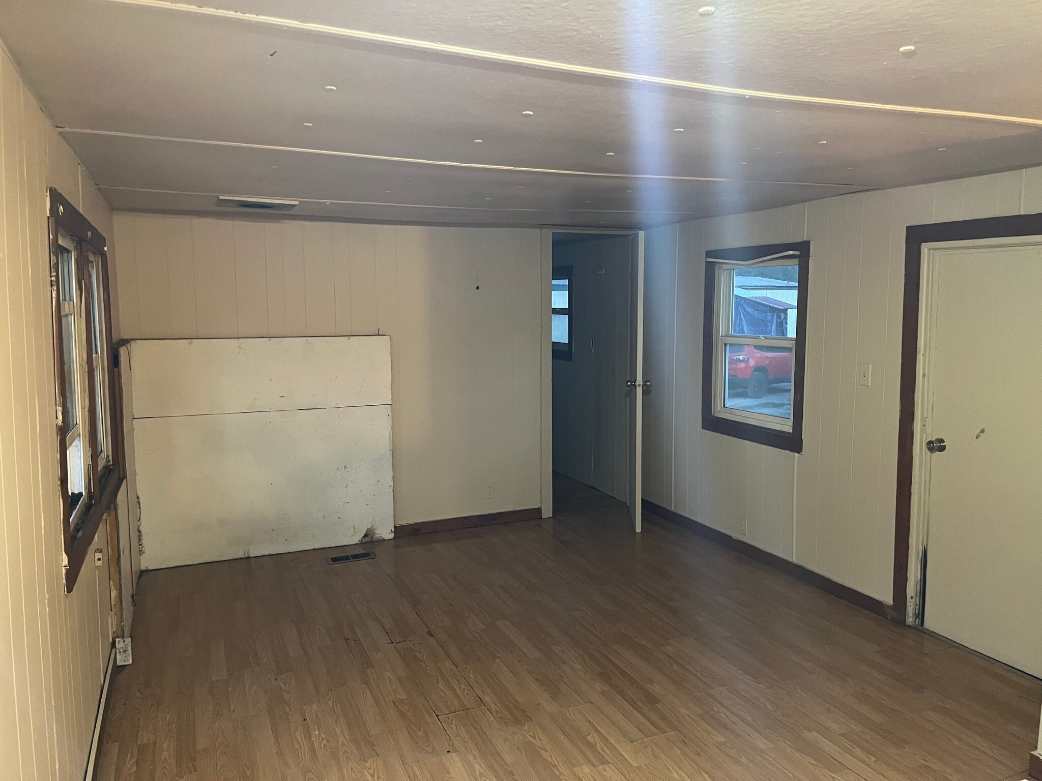 Building Photo - 1130 MT-135