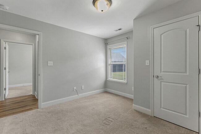 Building Photo - 500 Tidal Ct
