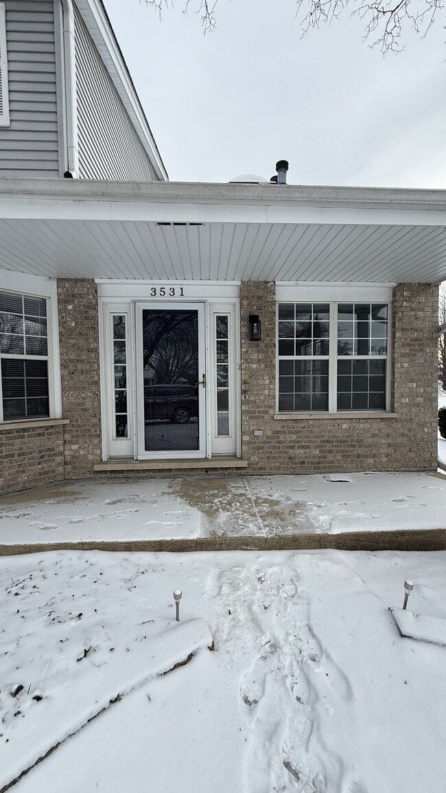 Building Photo - 3531 Princeton Ave