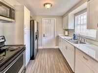 Building Photo - 4811 E Curtis St