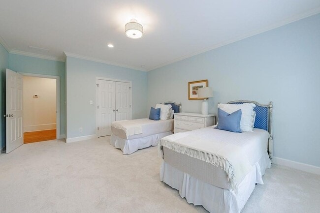 Building Photo - 25 Asheworth Ct NW