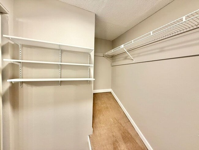 Building Photo - 7704 Falcon Rest Cir