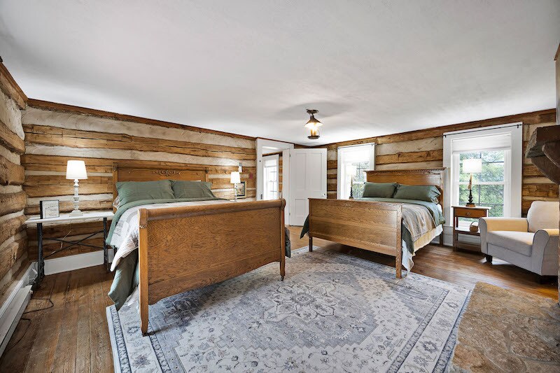 Building Photo - 1612 N Miles St