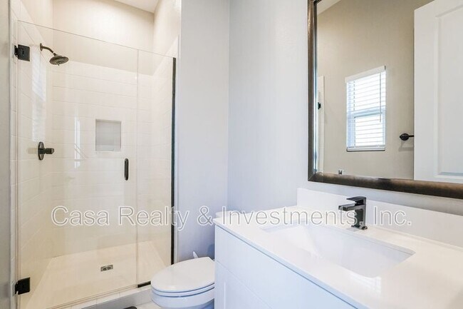 Building Photo - 2117 Copper Walk