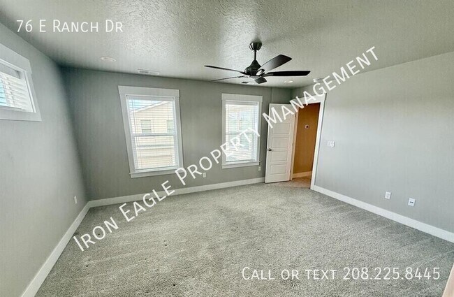 Building Photo - 76 E Ranch Dr