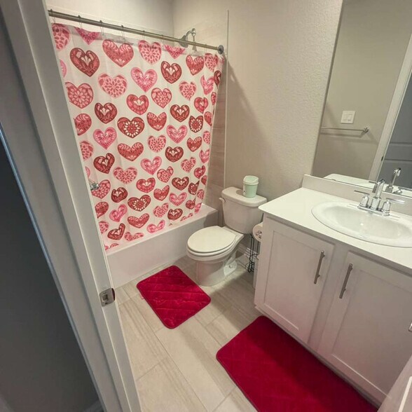 Building Photo - 2208 Palomino Ln