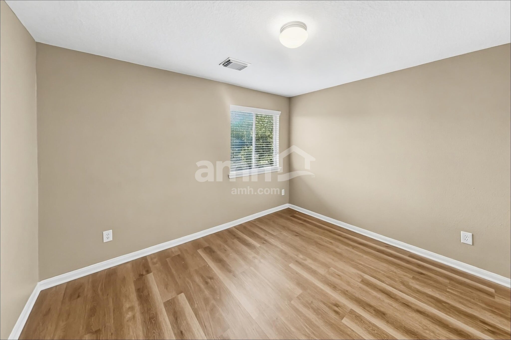 Building Photo - 1711 Mickle Creek Dr