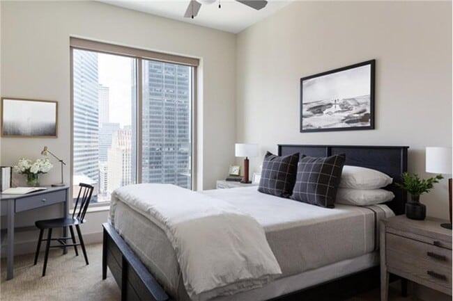 Building Photo - 1401 McKinney St