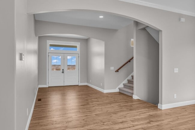 Building Photo - Italian Estates Property Management